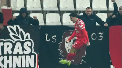 שחקן בני סכנין, אלון אזוגי. ברני ארדוב