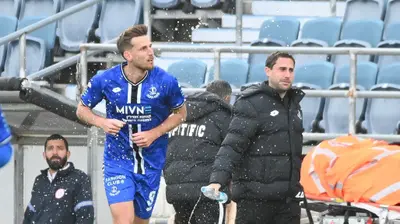 שחקן הפועל פתח תקוה מארק קוסטה. ברני ארדוב