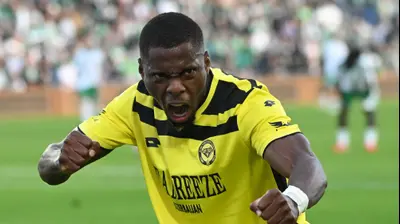 הרי טבארש שחקן מכבי נתניה חוגג שער. ברני ארדוב