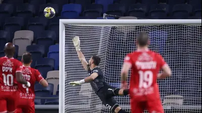 ניב אנטמן שוער הפועל חיפה. מאור אלקסלסי