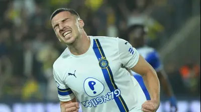 אושר דוידה שחקן מכבי תל אביב חוגג שער. ברני ארדוב