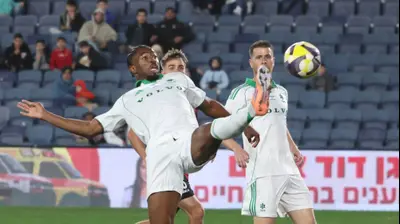 סילבה קאני שחקן מכבי חיפה. דני מרון