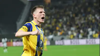 אמיר סהיטי שחקן מכבי תל אביב חוגג שער. אודי ציטיאט