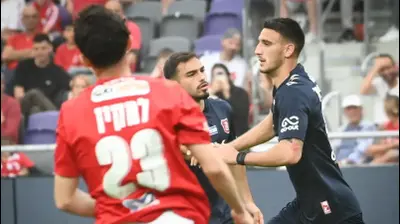 חלוץ הפועל ירושלים מרקו רקוניאץ חוגג מול הפועל תל אביב. ברני ארדוב