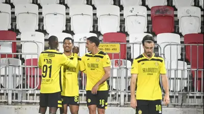 שחקן מכבי נתניה, מתאוס דאבו. ברני ארדוב