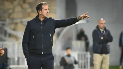 רוני לוי, מאמן מכבי נתניה. ברני ארדוב