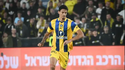 שחקן מכבי תל אביב הייטור. ברני ארדוב