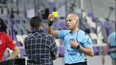 נאאל עודה שופט כדורגל. דני מרון