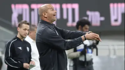 מאמן בני יהודה, אלי לוי. דני מרון