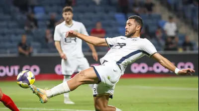 אסיל כנאני שחקן מכבי בני ריינה. קובי אליהו