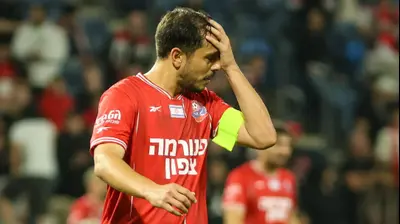 דור מלול שחקן הפועל חיפה מאוכזב. קובי אליהו