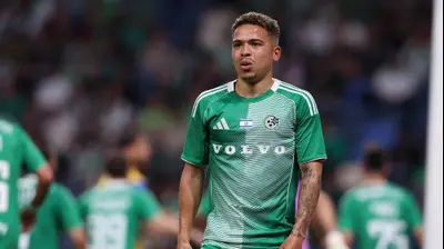 מנואל בנסון שחקן מכבי חיפה. מאור אלקסלסי