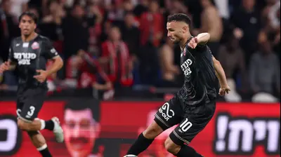 סער פדידה שחקן הפועל חיפה. מאור אלקסלסי