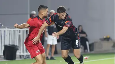 שחקן הפועל באר שבע חמודי כנעאן, שחקן הפועל רמת גן דודי טוויטו. דני מרון