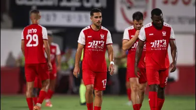 דימיטרי קבארה, עמית קרדי שחקני בני סכנין מאוכזבים. מאור אלקסלסי