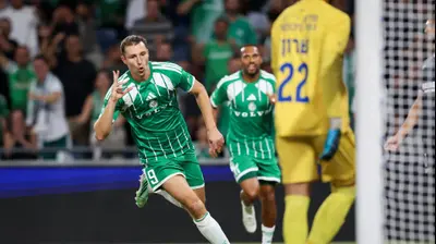אנדריה נובאקוביץ' שחקן מכבי חיפה חוגג שער. מאור אלקסלסי