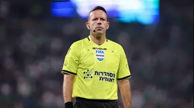 אוראל גרינפלד, שופט כדורגל. מאור אלקסלסי