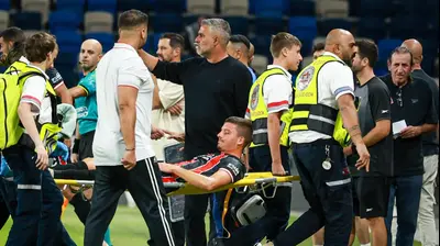 שחקן הפועל חיפה סאלי פחימה. קובי אליהו