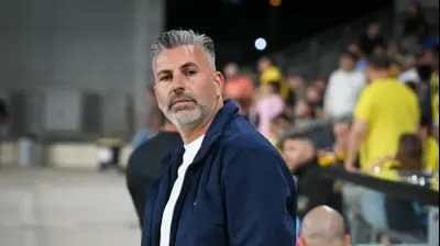 ליאור זדה מאמן הפועל ירושלים מול מכבי נתניה. ברני ארדוב