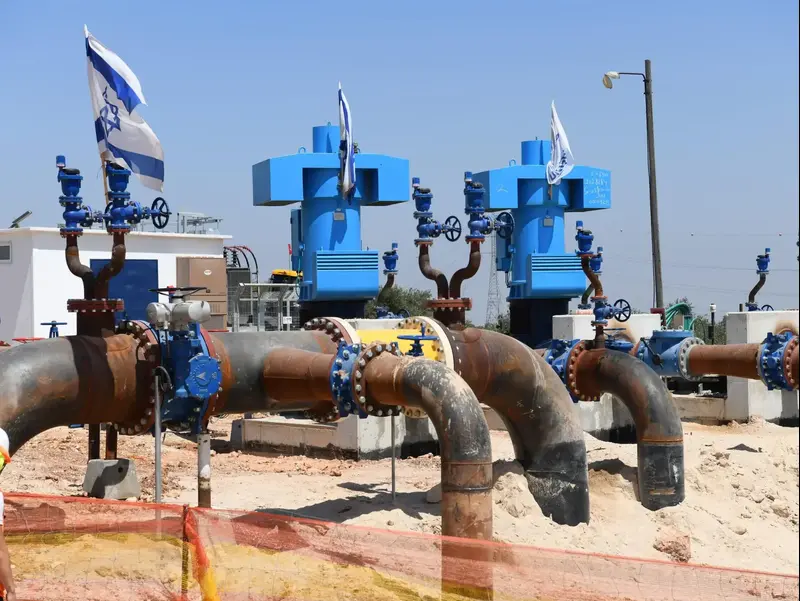 דווקא בשיא החום, מכה לחקלאים: "לצמצם צריכת מים"