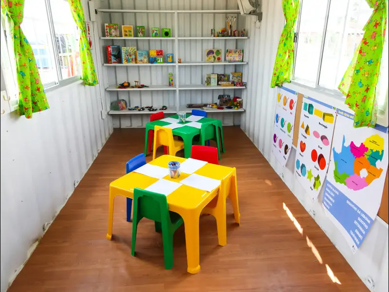 מכשירי הקלטה, בכי - וטענות לאלימות: "גמרו לנו את החיים"