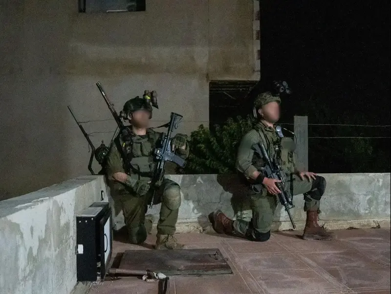 בפשיטה על ארבעה יעדים במקביל: כוחות צה״ל איתרו והחרימו אמצעי לחימה בדרום סוריה. 3 באוגוסט 2025