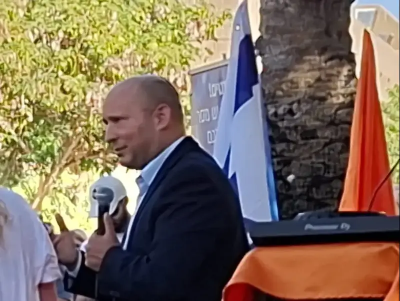 נפתלי בנט
