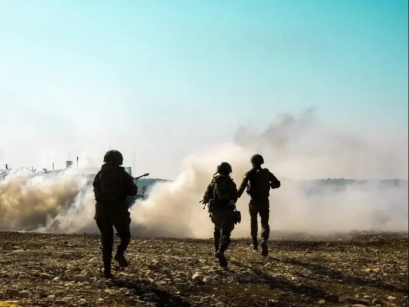 ארה"ב מגבה את התקיפות בעזה, אך רוצה שהמו"מ יתקדם