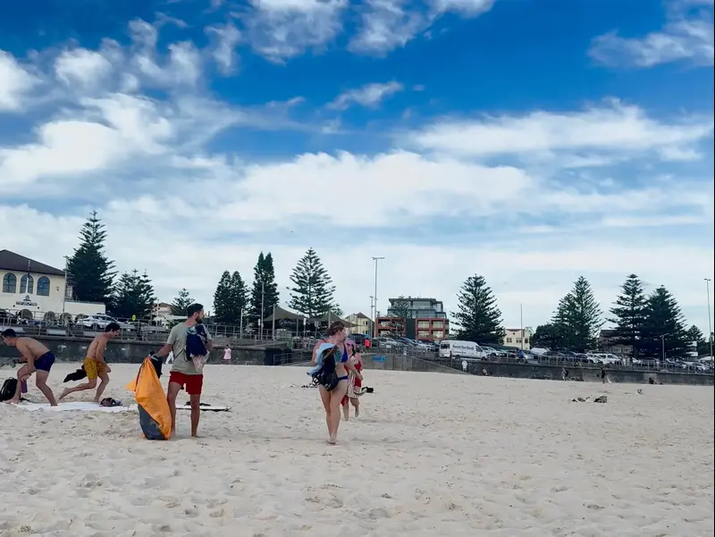 זירת אירוע פיגוע ירי בחוף בונדי, סידני, אוסטרליה, 15 בדצמבר 2025