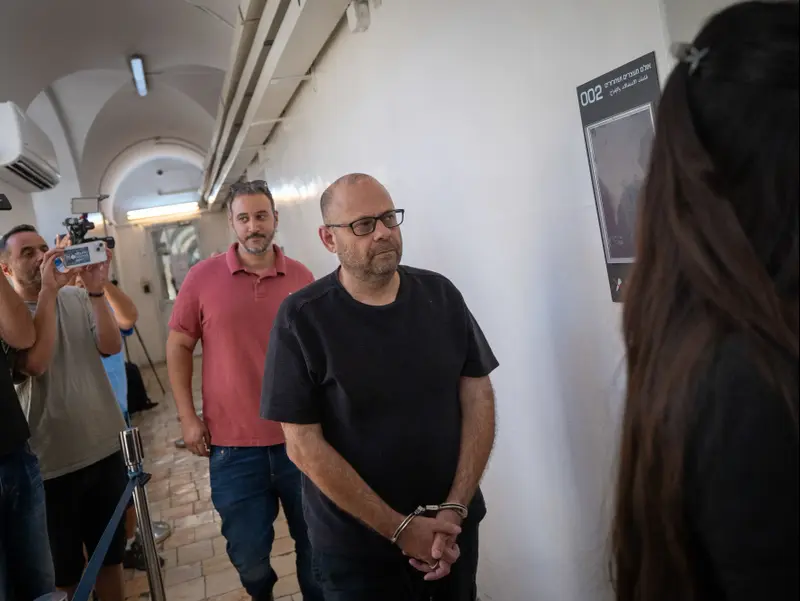 הקצין שהעיד לטובת רה"מ נחקר בחשד לקשר עם ארגון פשע