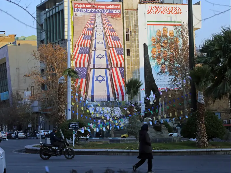 שלט כיכר פלסטין, טהראן, איראן, 4 בינואר 2026