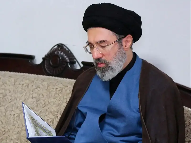 מוג'תבא חמינאי