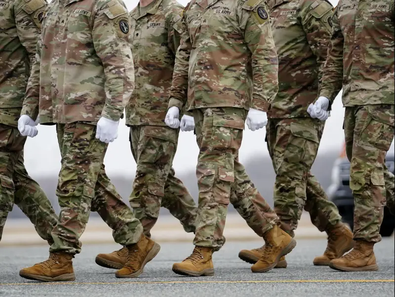 כוחות אמריקנים החלו בפעולה קרקעית באיראן לחילוץ הנווט