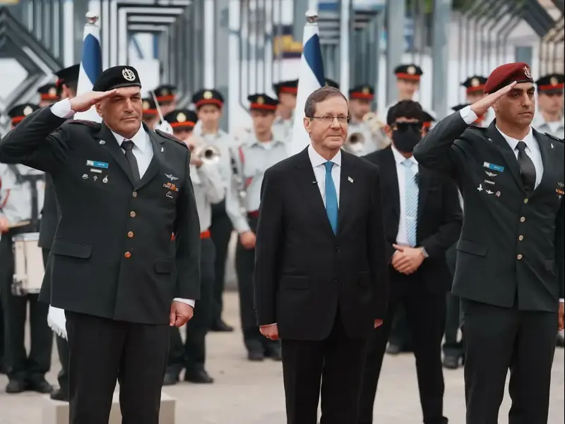 טקס חיילים מצטיינים, בית הנשיא