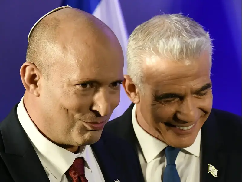 הקרב על "נדוניית בנט": מי ייקח את קולות הימין האבודים?