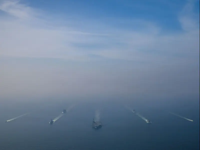 נושאת המטוסים USS אברהם לינקולן, הים הערבי, 6 בפברואר 2026