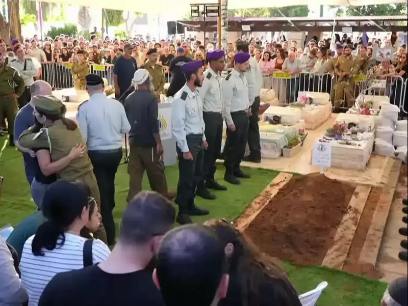 הלוויתו של אורי יוסף סילבסטר, בית העלמין הצבאי פתח תקווה, 2 ביוני 2026