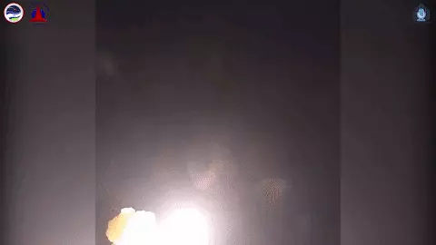 גיף שיגור טיל חץ 2