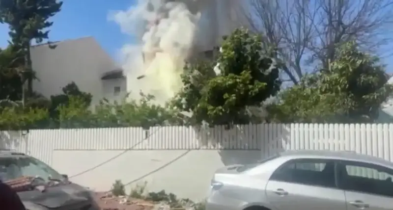 זירת נפילת שברי יירוט ברחובות. 20 במרץ 2026