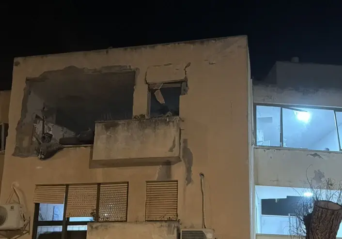 פגיעה ישירה במבנה בנשר. 24.3.26