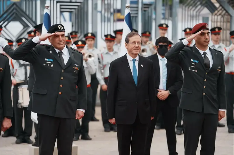 טקס חיילים מצטיינים, בית הנשיא